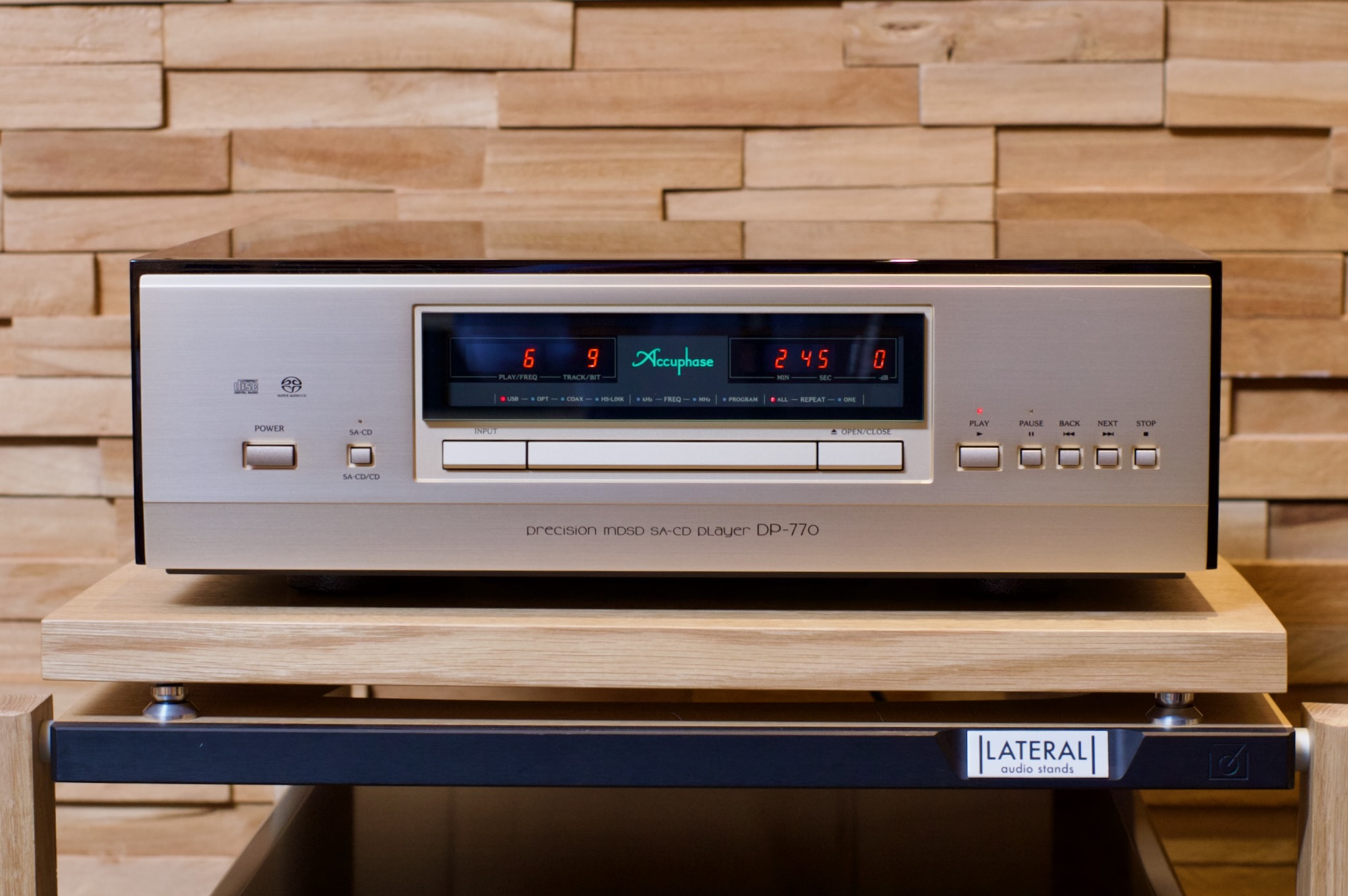 Accuphase DP-770 disc player finally here - Signals