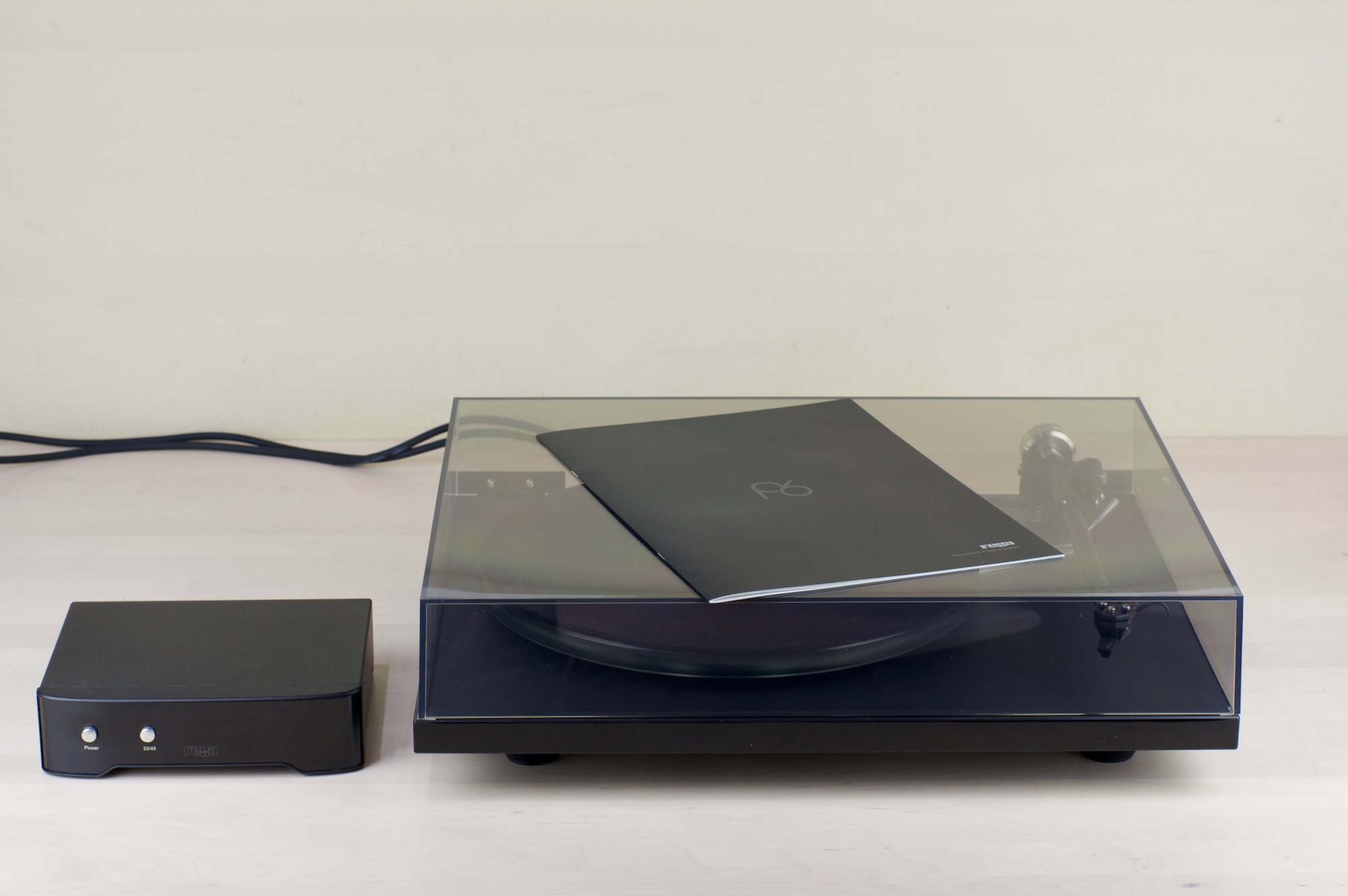 Rega Planar 6 with Neo PSU and Ania MC cartridge