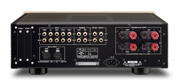 Accuphase e-3000 rear