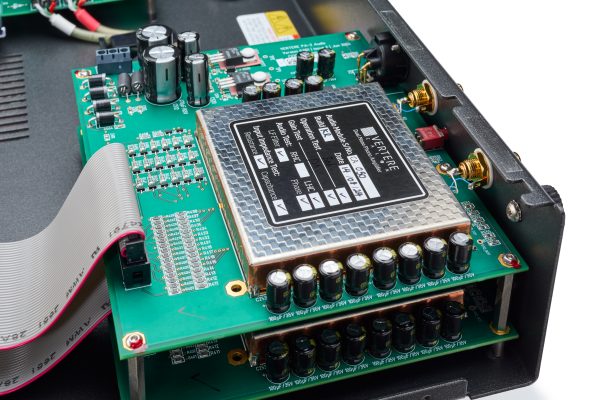 Vertere Calon High End MM/MC Phono Stage - Image 2