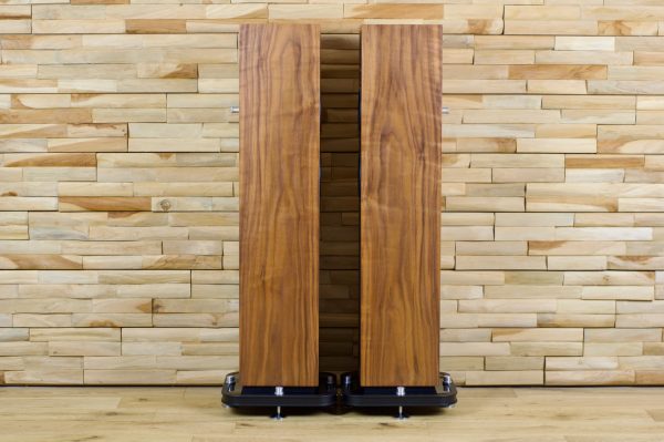 Russell K Red 120 SE - walnut - Image 3