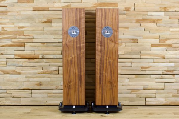 Russell K Red 120 SE - walnut - Image 4