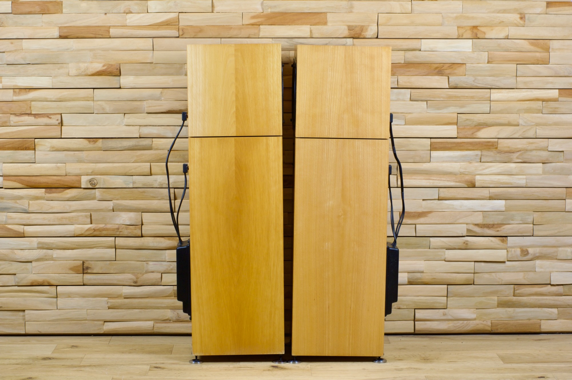 Naim Credo 'vintage' loudspeakers - Image 3