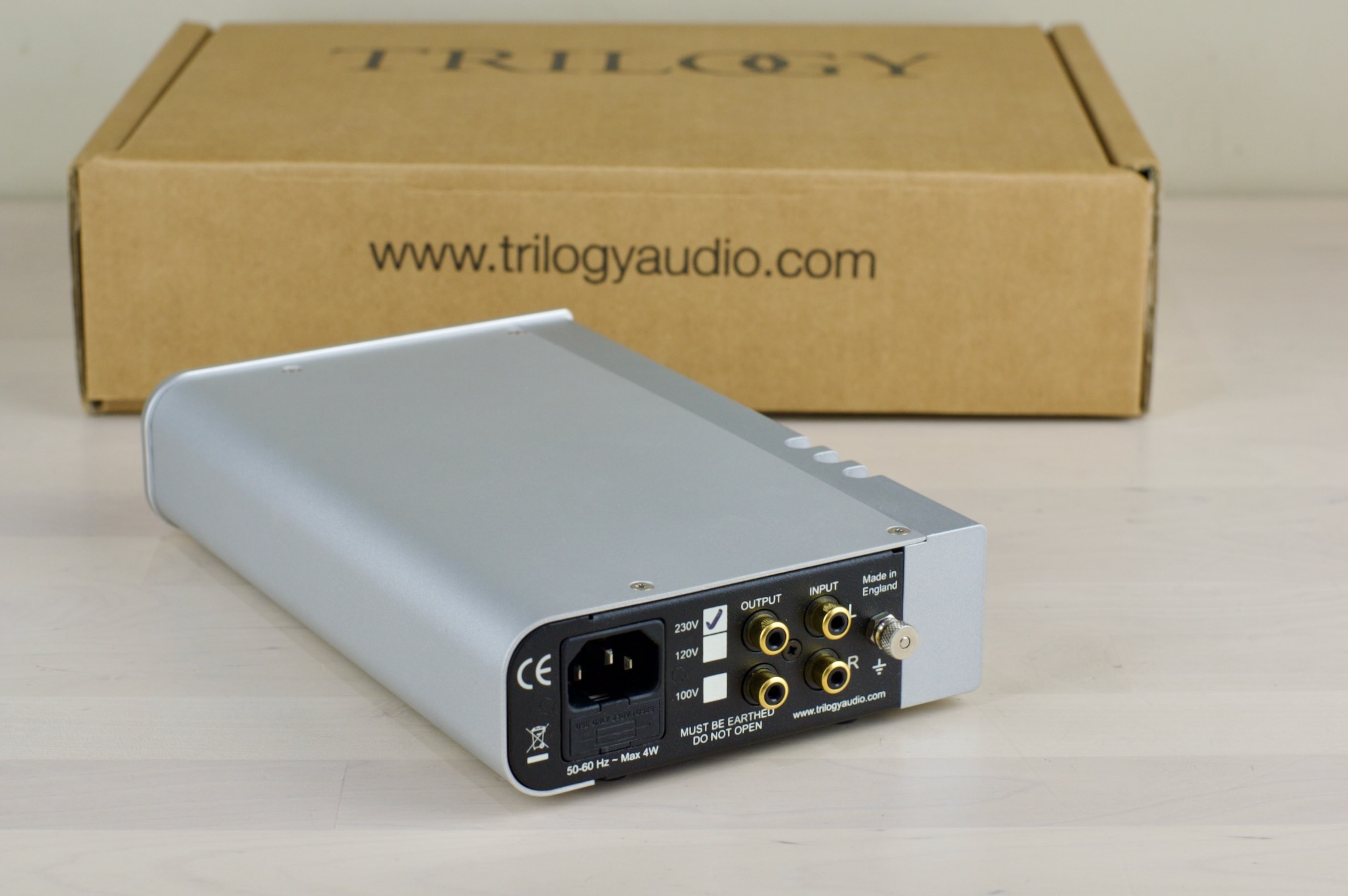 Trilogy 906 MM/MC Phono Stage - natural - Image 3
