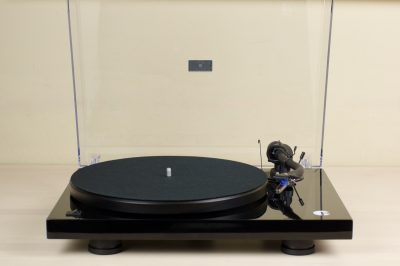 Project Debut III S Audiophile turntable - pre owned