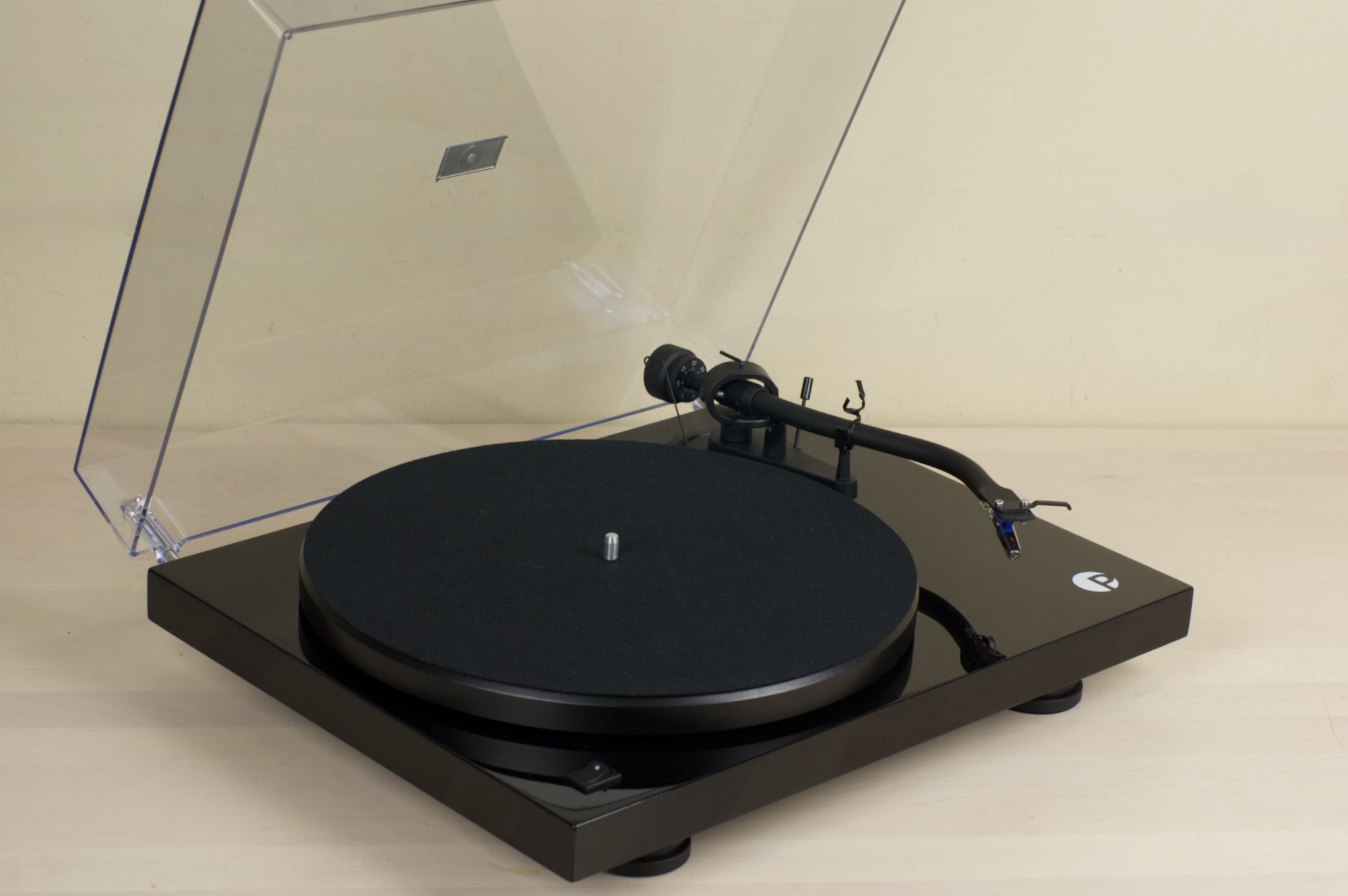 Project Debut III S Audiophile turntable - pre owned - Image 4